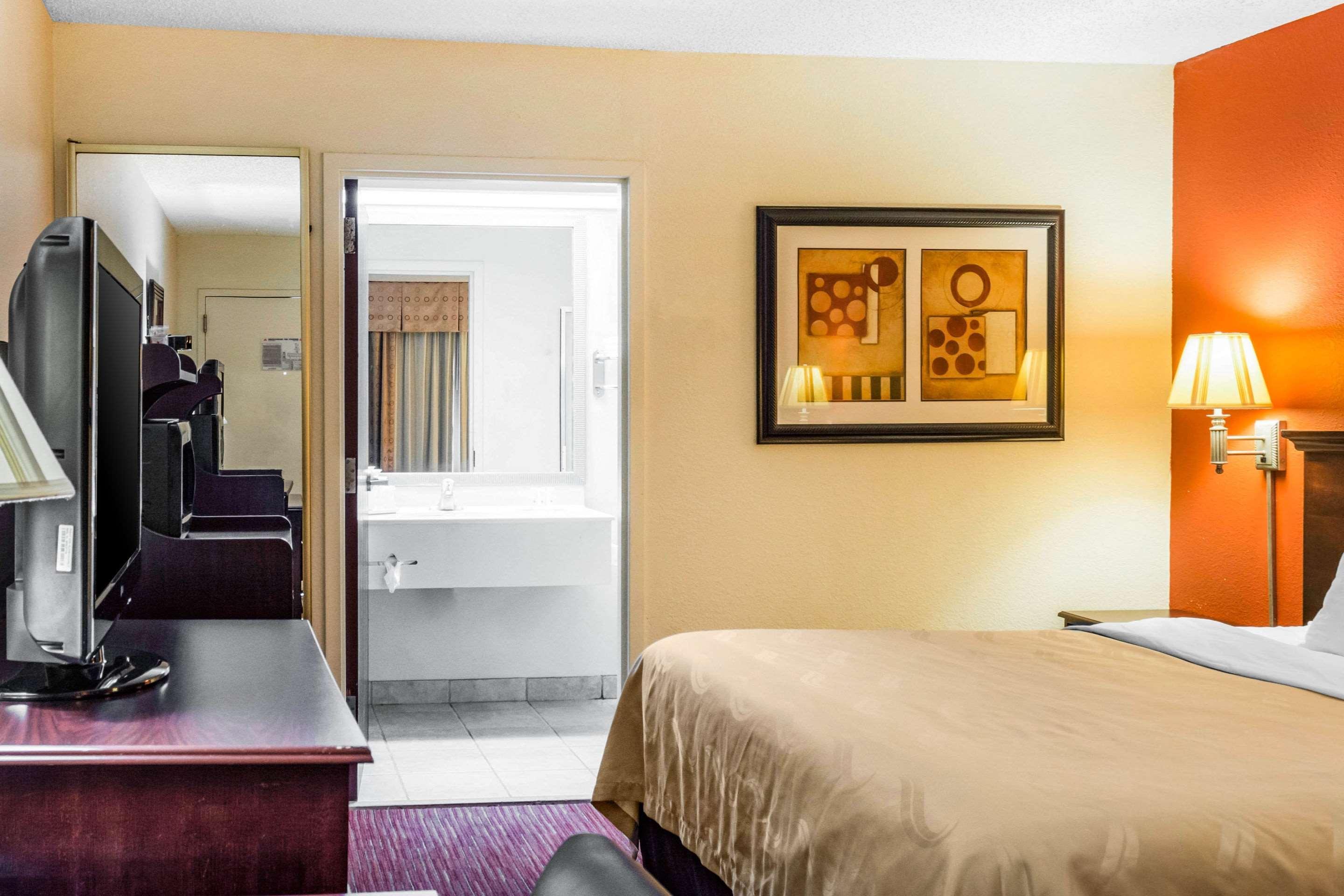 Quality Inn Albany Exteriör bild